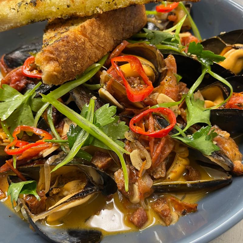 White Wine Steamed Mussels photo