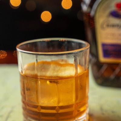 A glass of Old Fashioned.