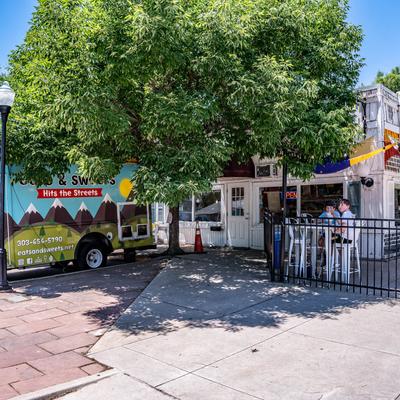 Exterior, truck, garden,