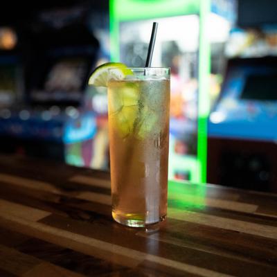 Lemon tea served on a bar counter.
