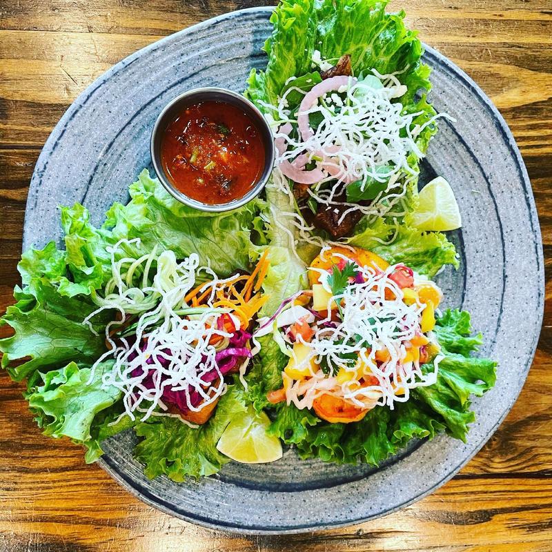 Lettuce Wrap Plate photo
