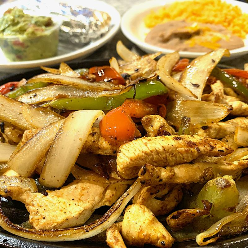 menu item 41 of 122, Chicken Fajitas with No Cream Sauce