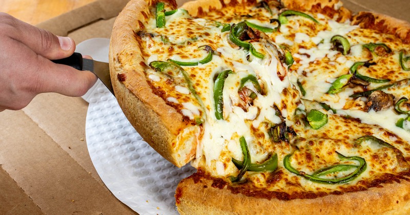 Deep dish veggie pizza