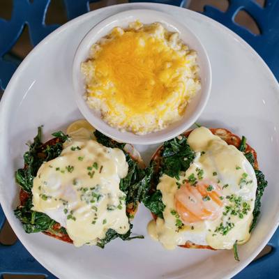 Florentine benny, served, top view