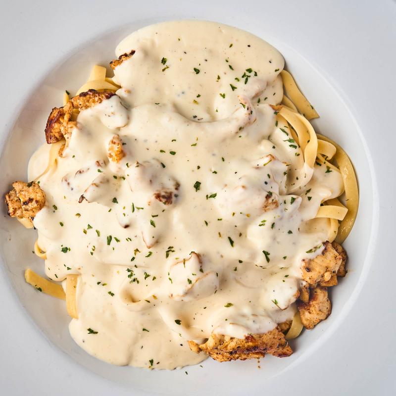 menu item 15 of 21, Chicken Fettuccini Alfredo