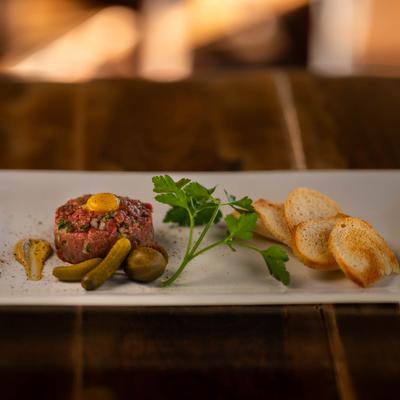 Steak tartare plate.