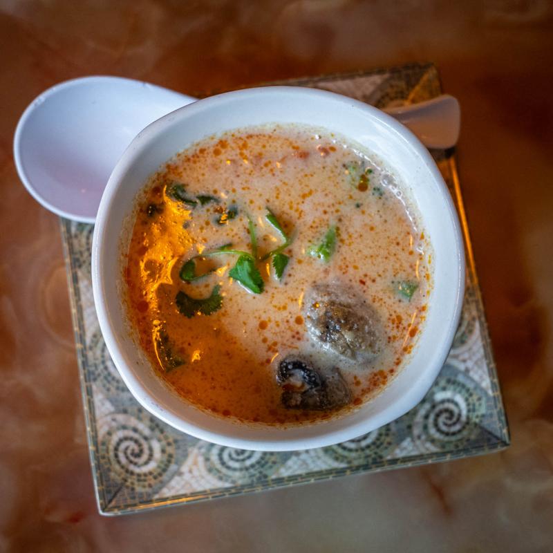 menu item 10 of 106, Tom Kha