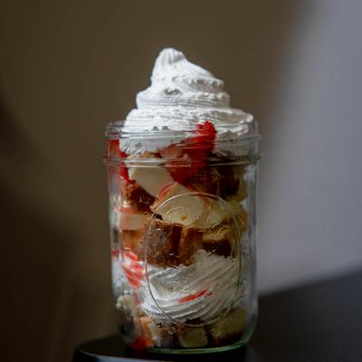 A cheesecake in a mason jar.