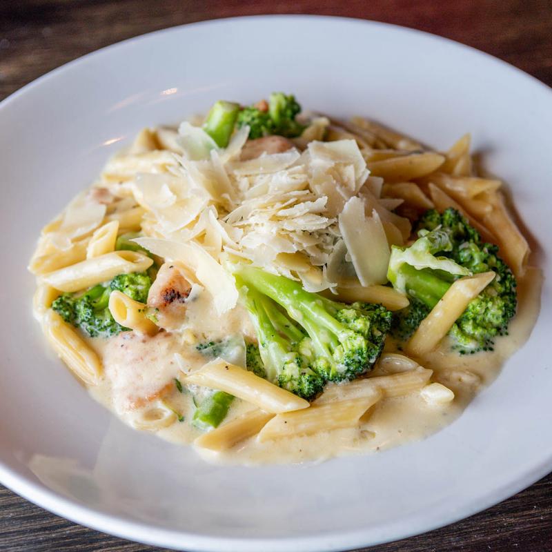 Chicken Broccoli Alfredo photo