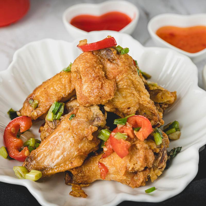 F12. Jalapeno Garlic Chicken Wings photo