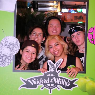 gallery photo number 195