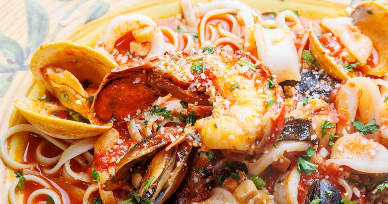Linguine with a seafood, close-up