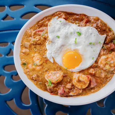 Shrimp and grits, served, top view