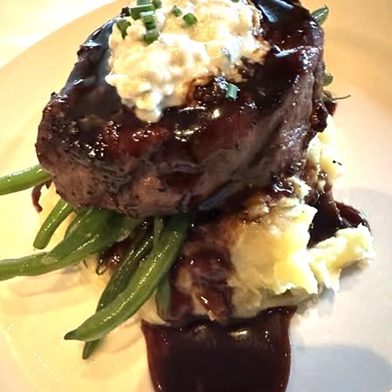 Grilled Pepercorn Filet Mignon photo
