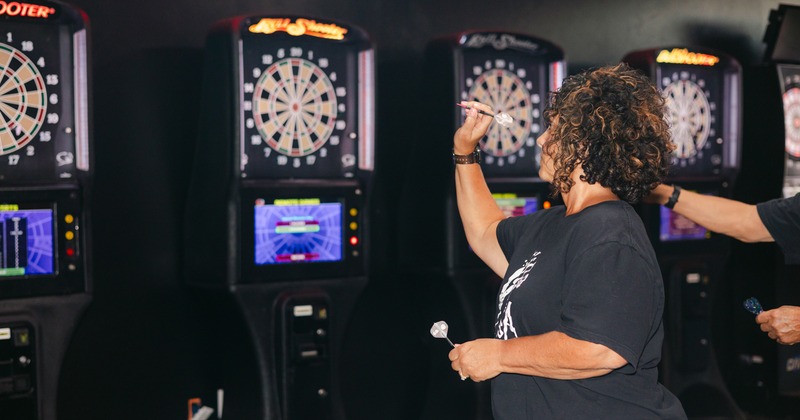 Play game room, darts, guest playing