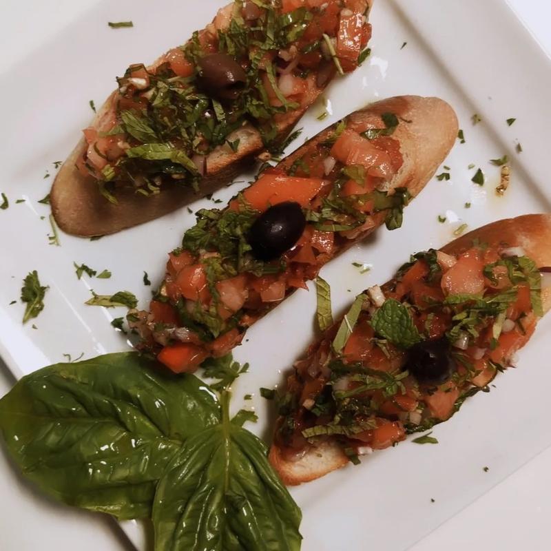 Bruschetta photo