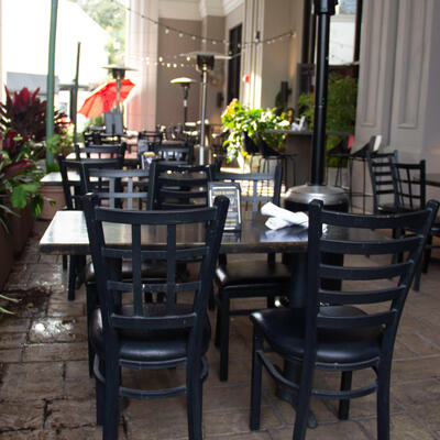 Interior - Tables ready for guests