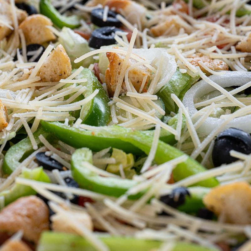 Small Traditional Salad photo