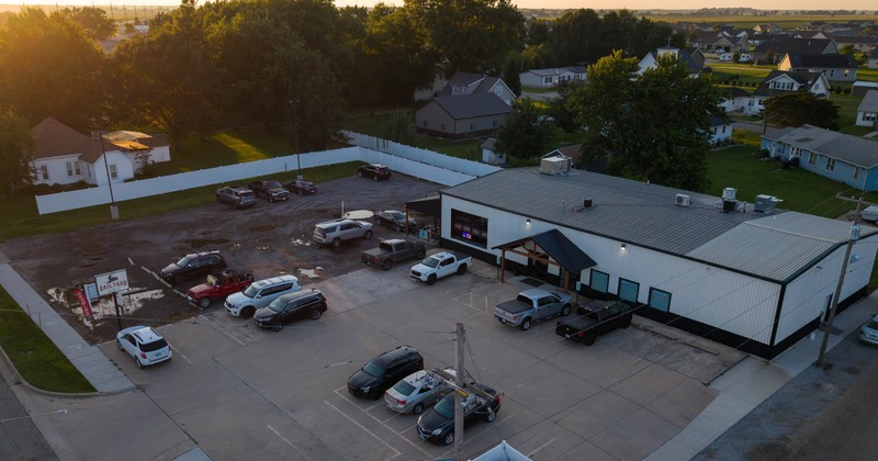 Aerial view, to restaurant and parking lot