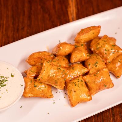 Garlic parm pizza rolls