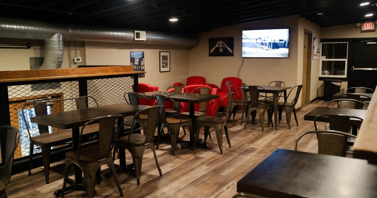Interior, seating area, tables and chairs