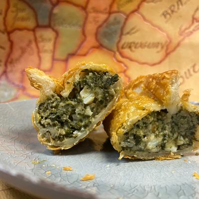 Spinach empanada.