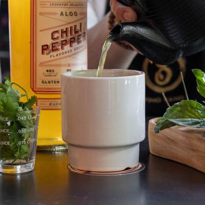 Pow KaPow tea cocktail, preparation.