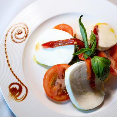 Insalata Caprese photo