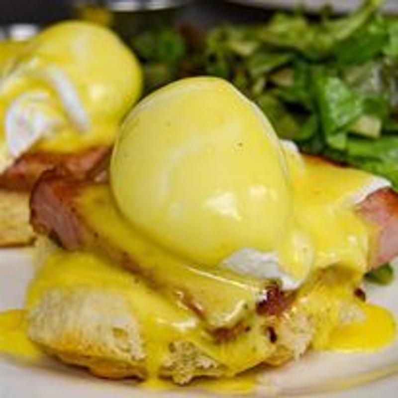 Eggs Benedict photo