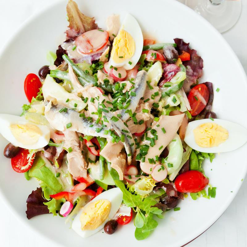 menu item 104 of 138, *Salade Nicoise
