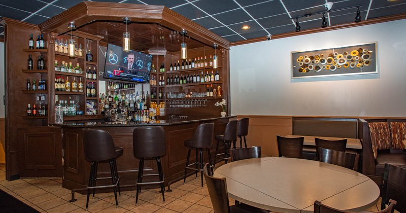 Interior, TV above the bar