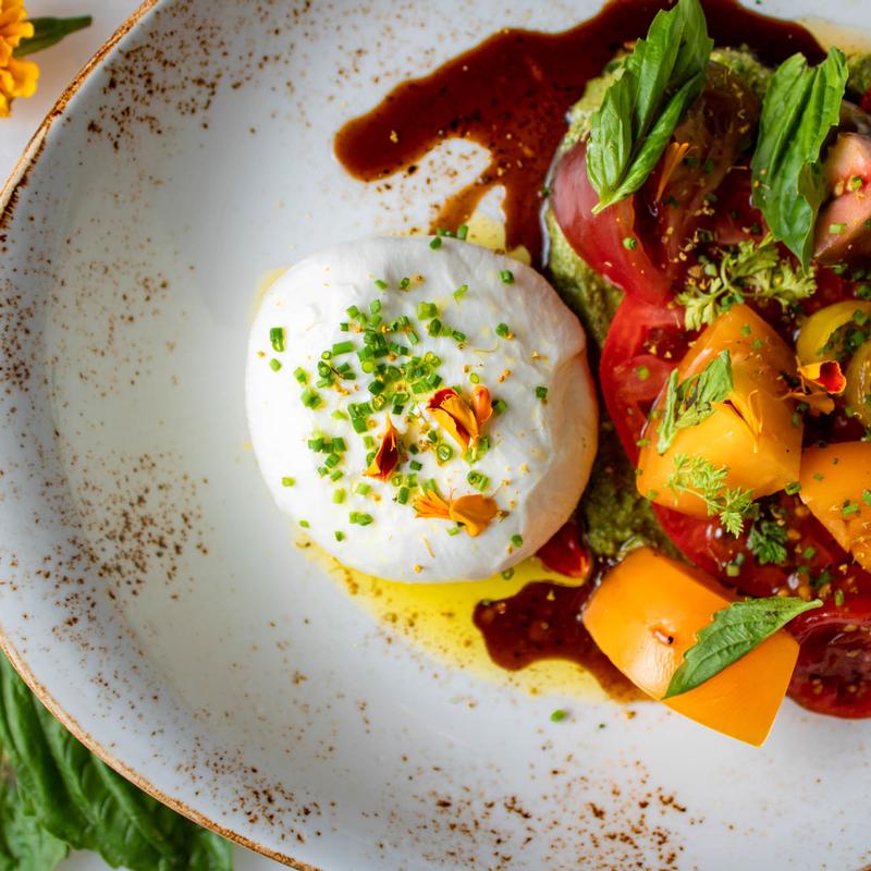 Tomato & Burrata photo