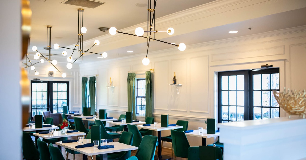 Interior, tables and chairs