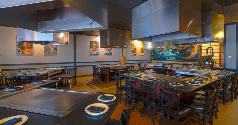 Teppanyaki grill tables