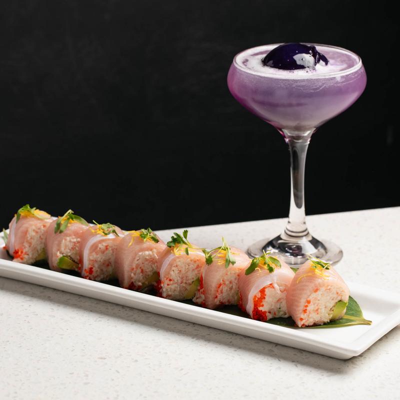 Sexy Yellowtail Roll photo