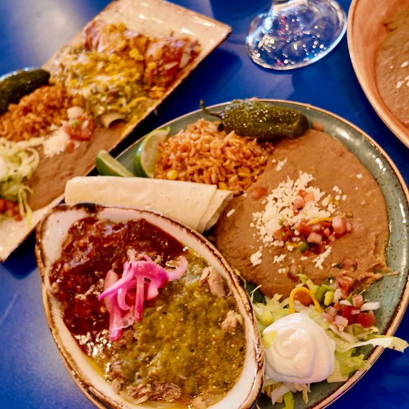 Carnitas Rojo O Verde photo