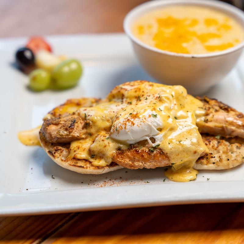 menu item 15 of 17, Smoked Salmon Benedict