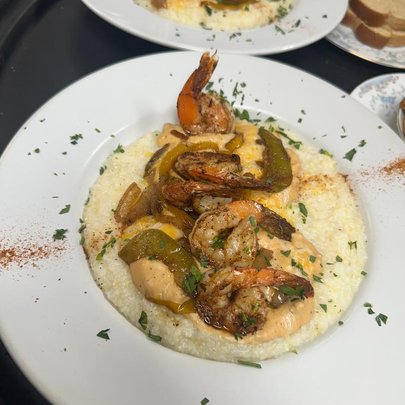 Shrimp & Grits photo