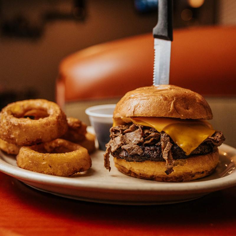 Fred's Burger * photo