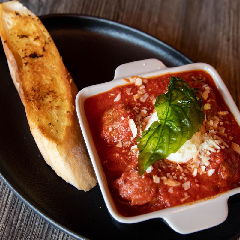 Meatballs with Garlic Bread photo
