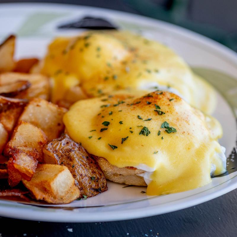 menu item 8 of 9, Classic Benedict