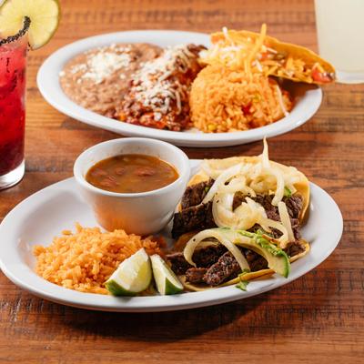 Lunch specials, Los Compadres Cantina, Tex Mex, Roanoke, Texas.