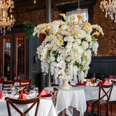 Interior, table flower decorations.