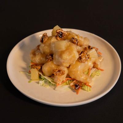 Walnut Prawns in creamy sauce.