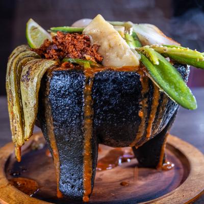 Molcajete Mixto.