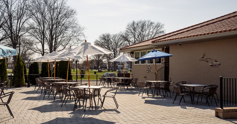 Exterior, seating area