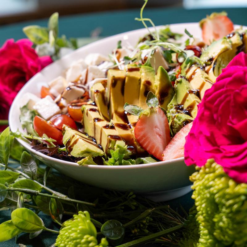 menu item 4 of 8, Garden Avocado Salad