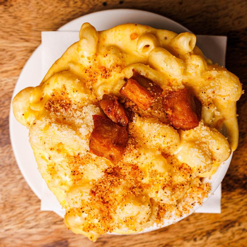 Mac 'n Cheese with Crispy Pork Belly photo