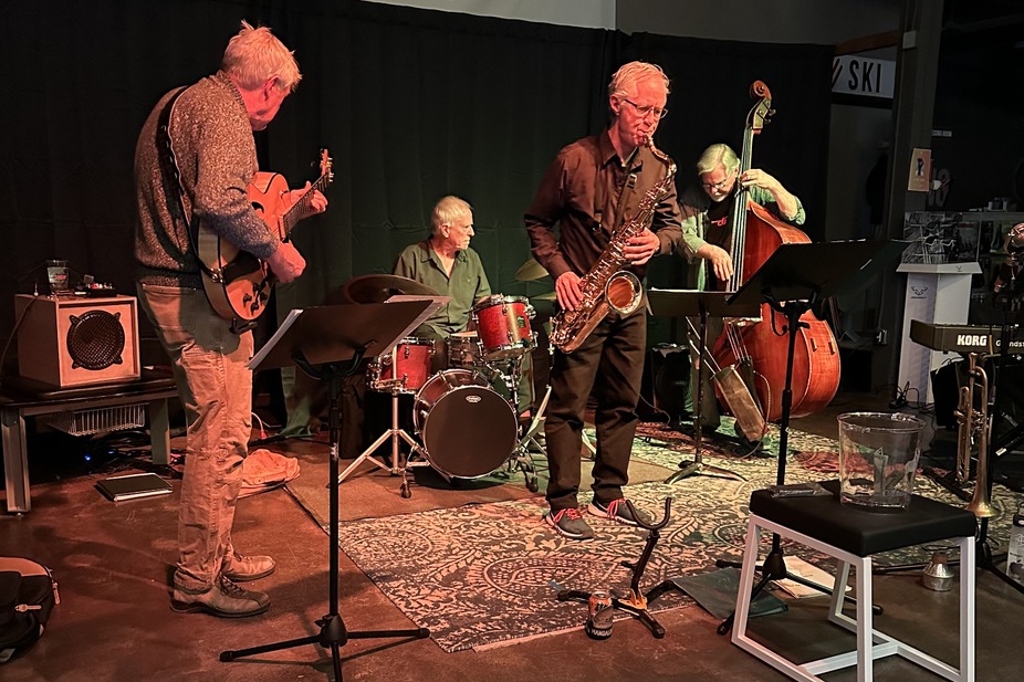 Live Music | Redhorn Jazz Quintet event photo