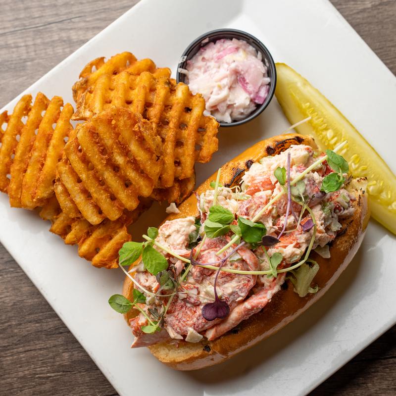 menu item 22 of 28, *Hot Lobster Roll